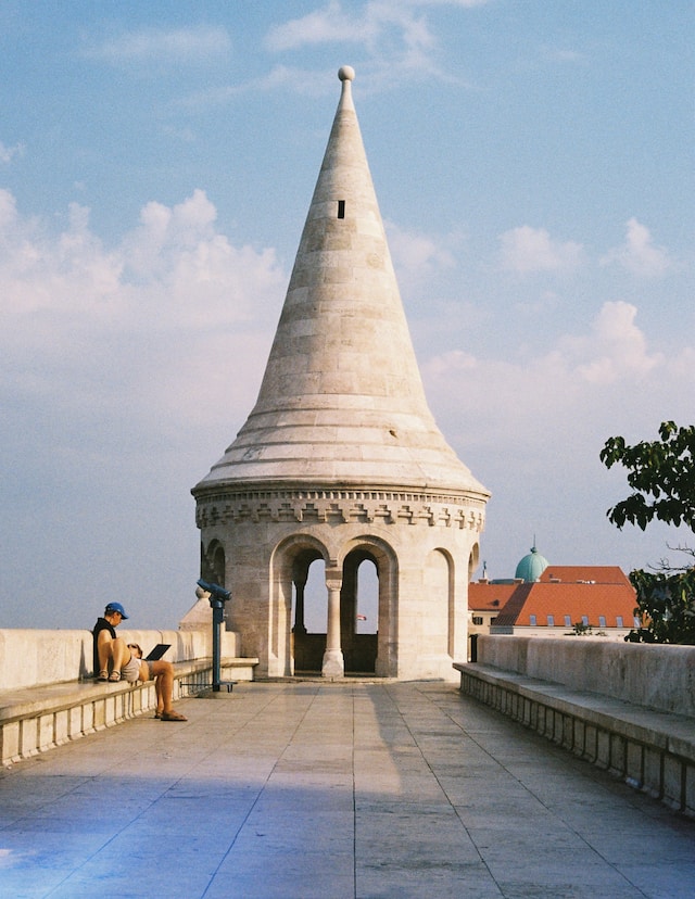 picture on the fiherman's bastion