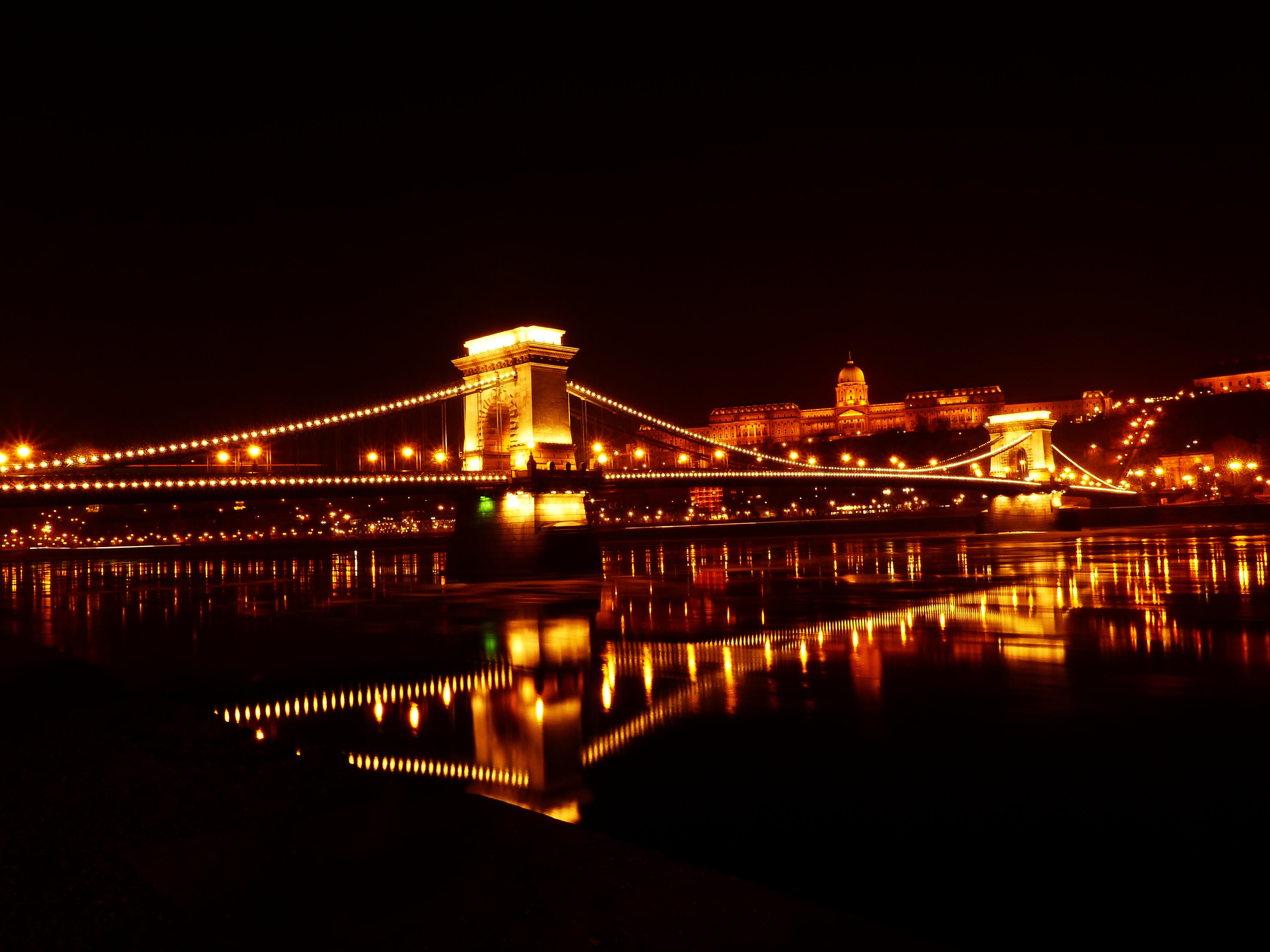 Chainbridge at night