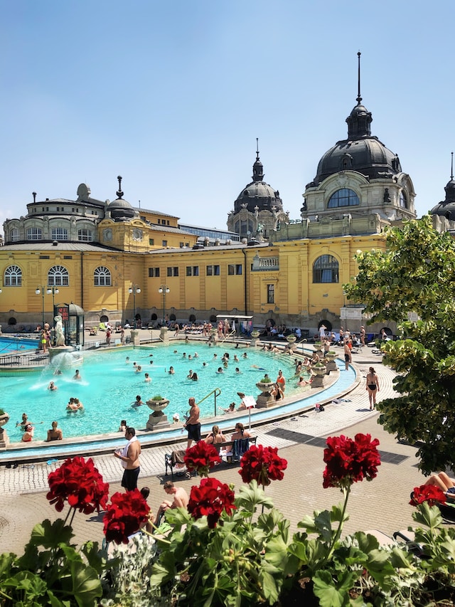 picture from szechenyi medical bath with people in the pool